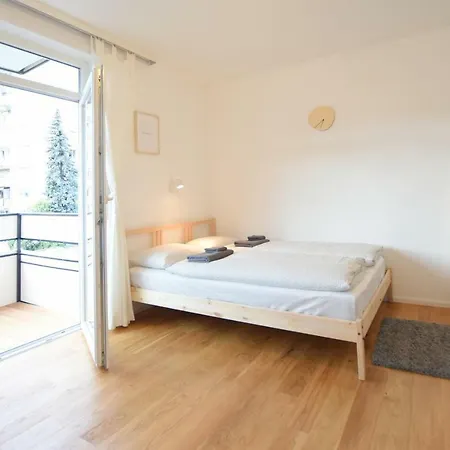 Apartment Peaceful Studio Near Center
